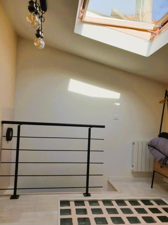 Duplex Studio Fullness - Proche Gare - Wifi Amiens Buitenkant foto